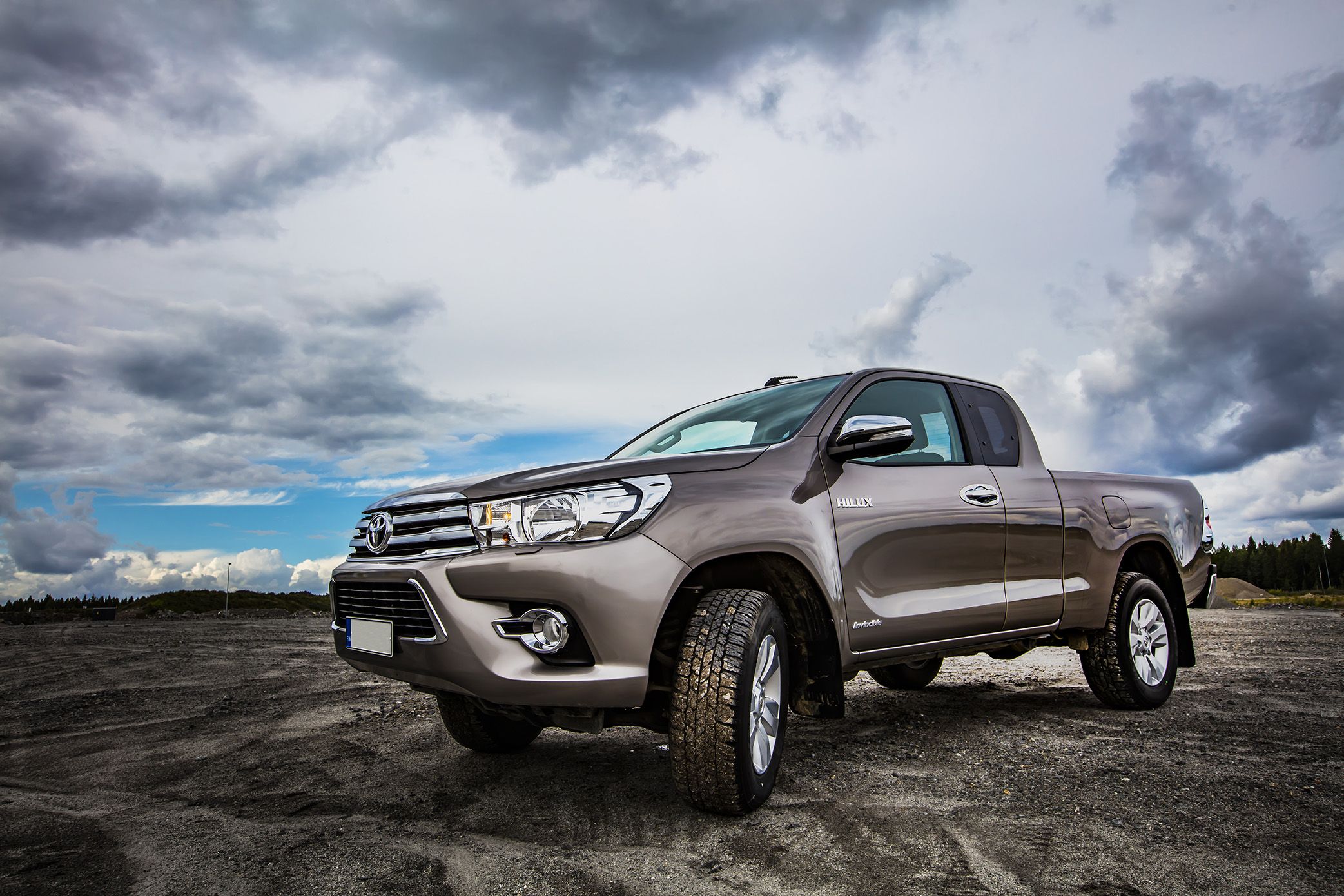 Toyota_705323167